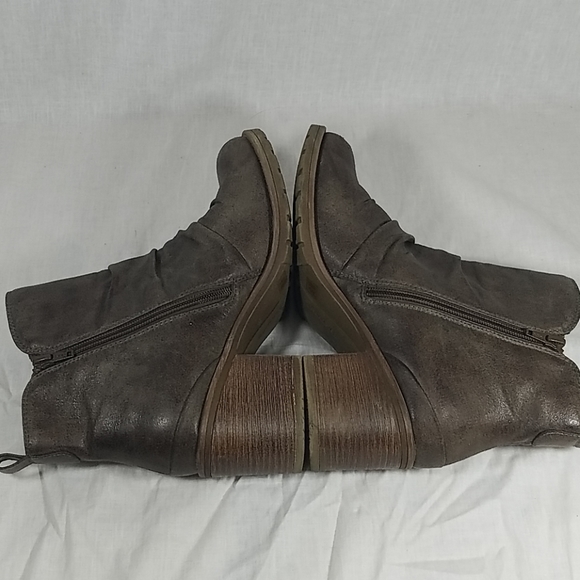 Women Baretraps Ankle Boots Side Zip 9M - Picture 6 of 8